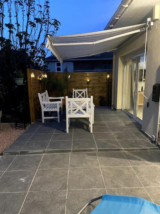 Maison Jardin Et Parking Gratuit - 10 Min De L'Aeroport - Metro 14 - Arrivee Autonome Orly Dış mekan fotoğraf